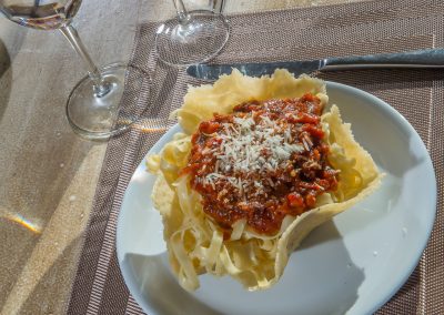 estiatorio-spaggeti-mpolonez-konitsa-lotos-farm